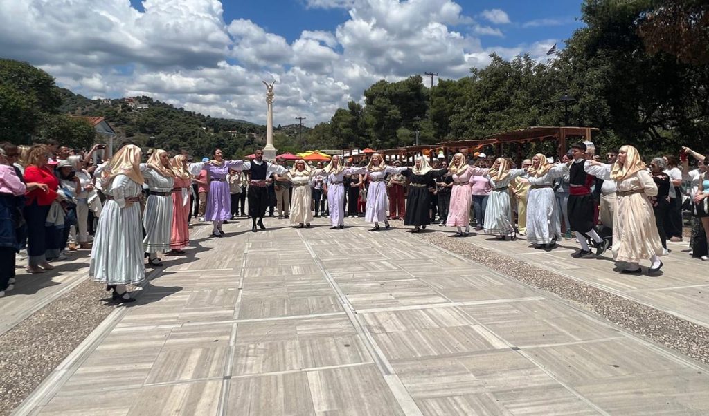 Ο Γιάννης Ανδριανός στη 1η Γιορτή Πορτοκαλιού στη Νέα Επίδαυρο