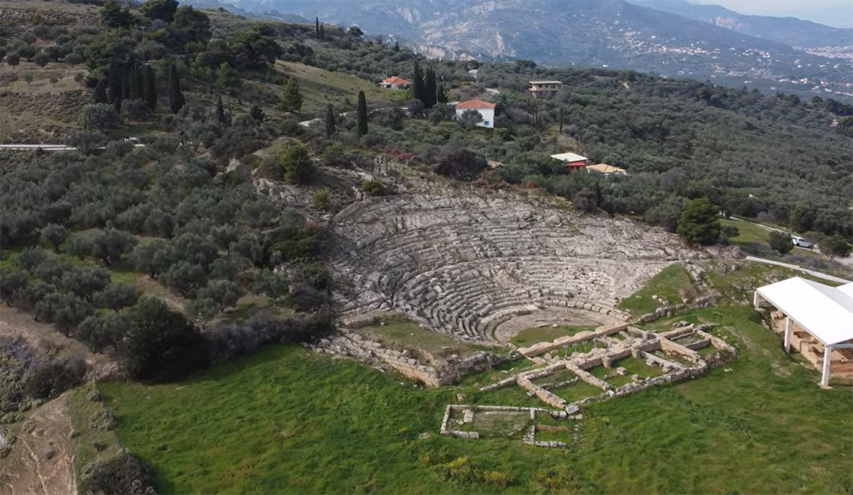 Ένα «κρυμμένο» κόσμημα με συγκλονιστική θέα στον Κορινθιακό