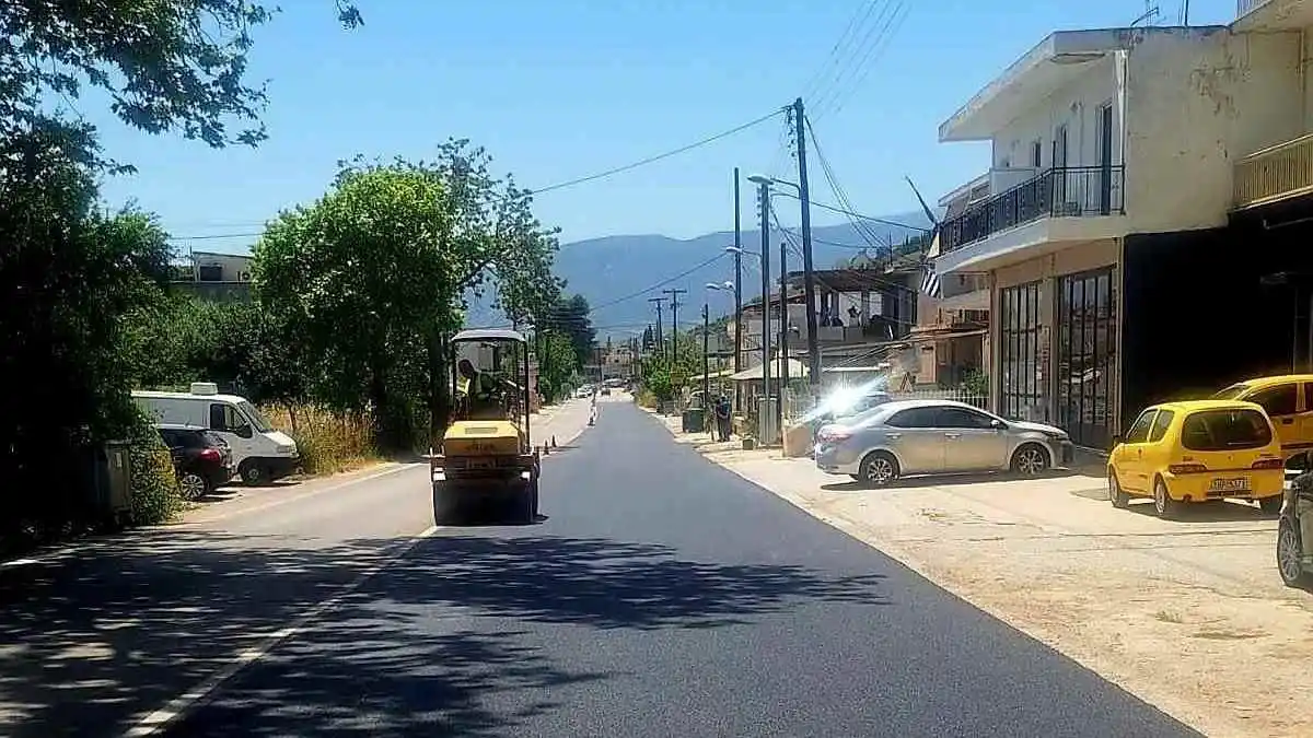 Άργος: Ολοκληρώθηκε η ασφαλτόστρωση στην οδό Τριπόλεως