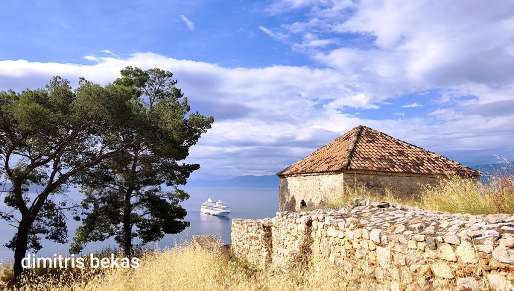 Το κρουαζιερόπλοιο Astoria Grande στο Ναύπλιο