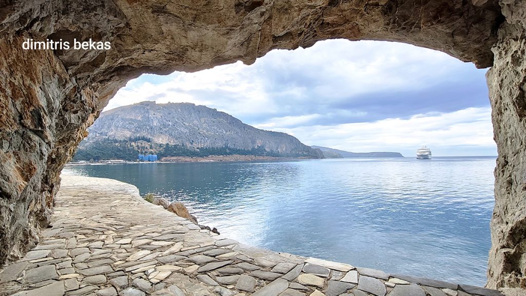 Το κρουαζιερόπλοιο Astoria Grande στο Ναύπλιο