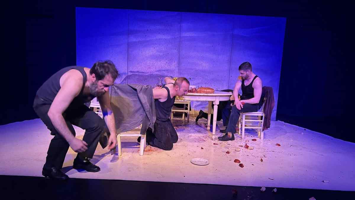 Κρανίδι: Η παράσταση «Καλά, εσύ σκοτώθηκες νωρίς»