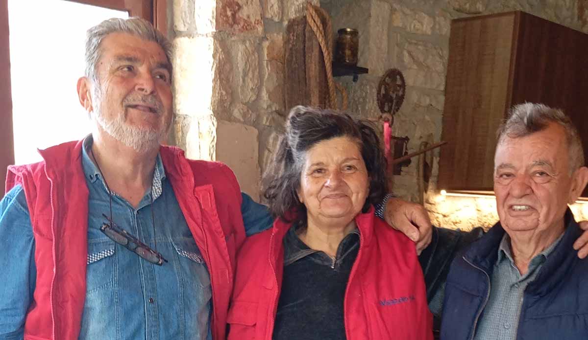 Πλατανόβρυση Μεσσηνίας: Εκεί όπου η Σοφία και ο Φώτης ζουν το όνειρό τους