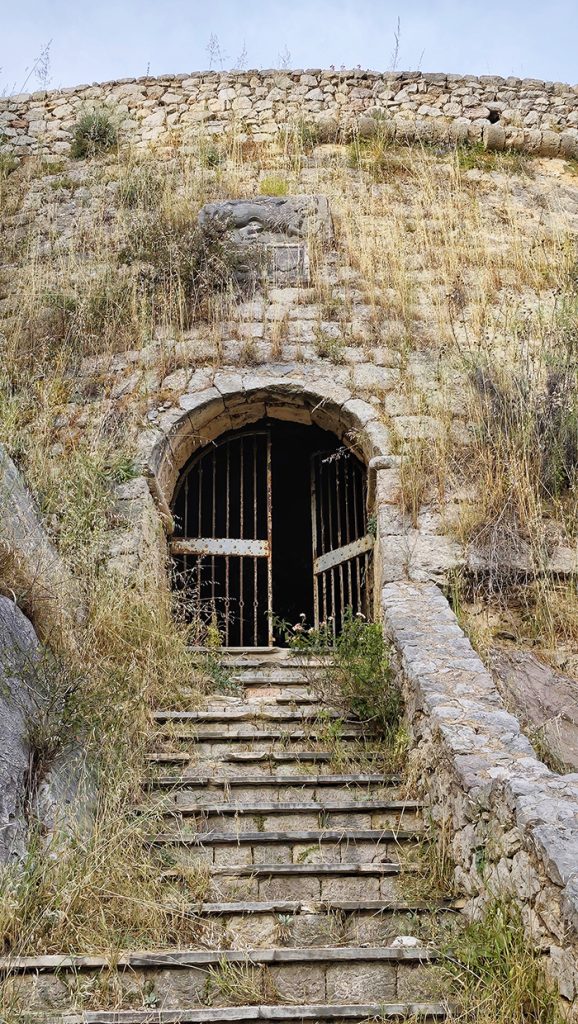 Πύλη των Τόρων στην Ακροναυπλία στο Ναύπλιο