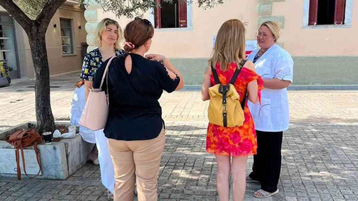 Ναύπλιο: Επαγγελματίες υγείας στους δρόμους κατά του καπνίσματος