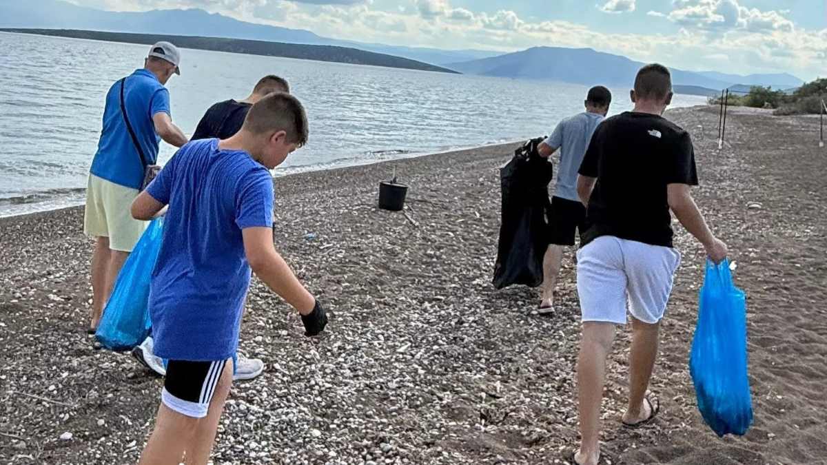 Κάντια: Εθελοντές καθάρισαν την παραλία