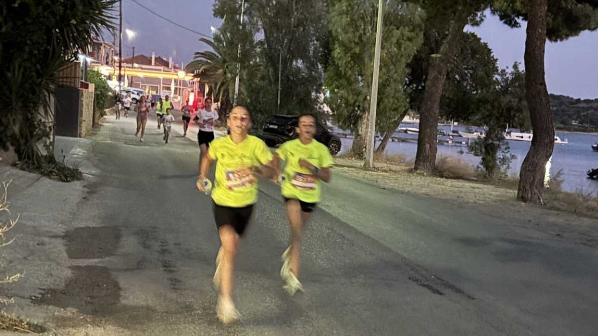 Πορτοχέλι: Χιλιάδες αθλητές στο Night Run για 8η χρονιά