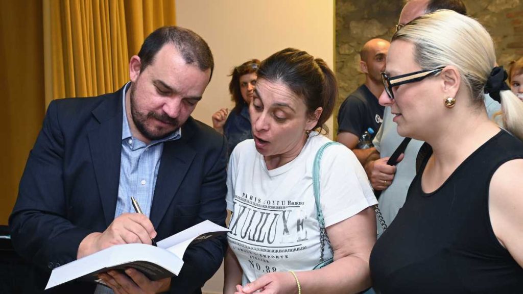 Παρουσίαση βιβλίου Νίκου Μποζιονέλου στο Άργος