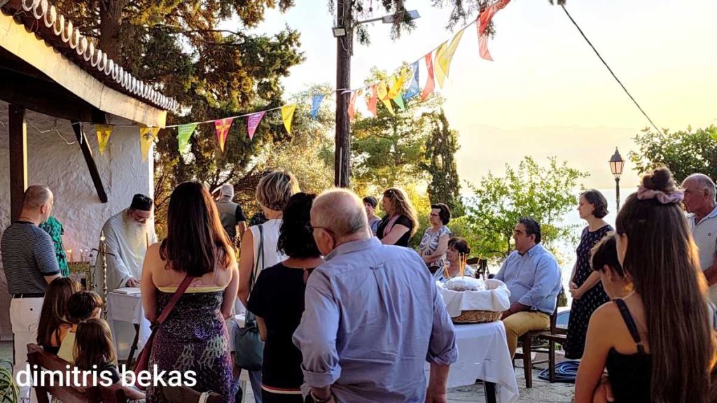 Ψαρομαχαλάς Αγίων Αποστόλων