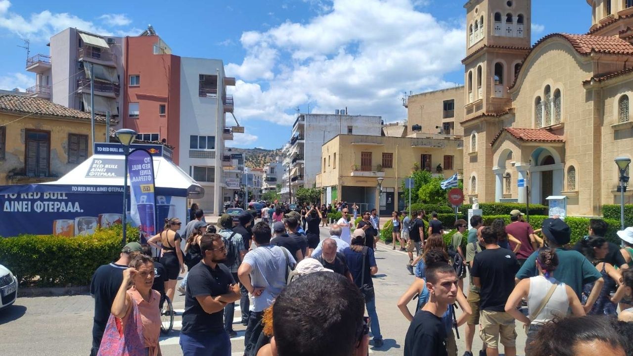 Επεισόδια στο Άργος: Το «ευχαριστώ» μιας 60χρονης σε νεαρό που την έσωσε – «Υπάρχει ελπίδα για τον τόπο»