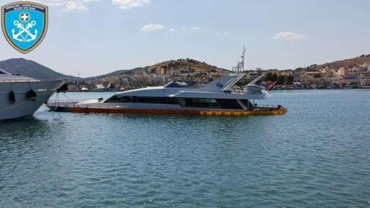 Ημιβύθιση σκάφους στο Βουρκάρι Σαλαμίνας, σώο το πλήρωμα
