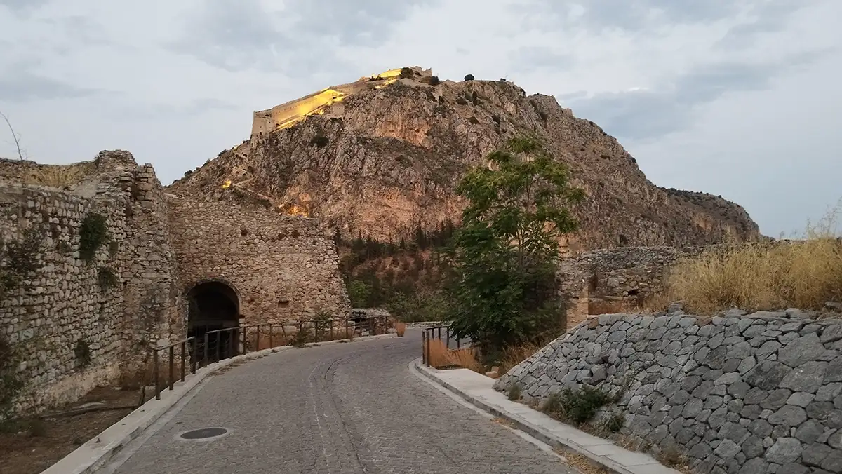 Ναύπλιο: Διακοπή κυκλοφορίας σε τρεις δρόμους για το Φεστιβάλ